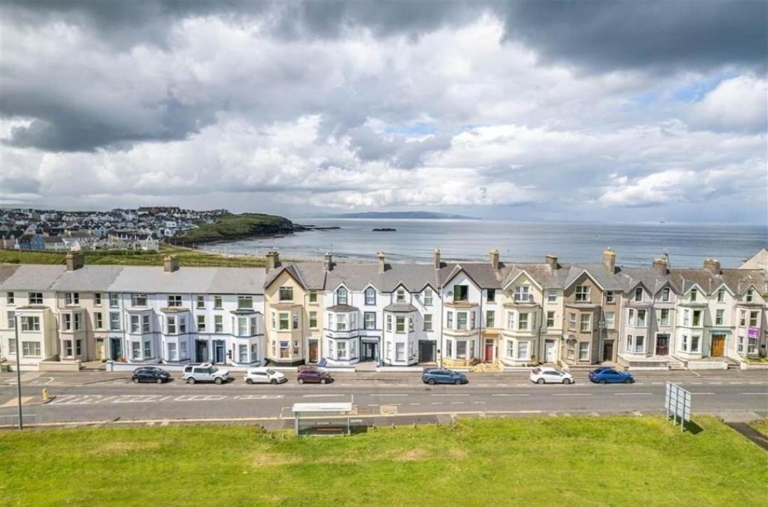 3 West Beach - Portrush By The Sea Exterior photo