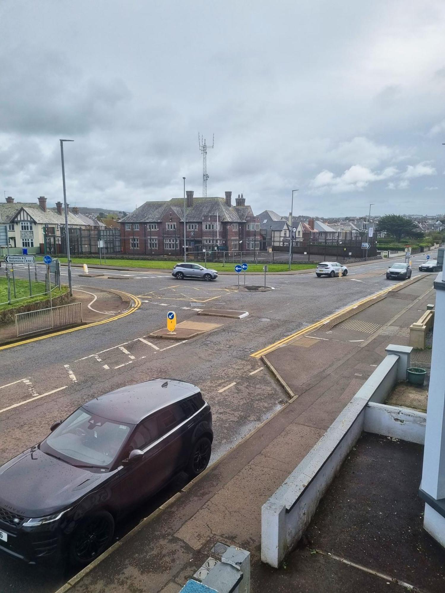 3 West Beach - Portrush By The Sea Exterior photo