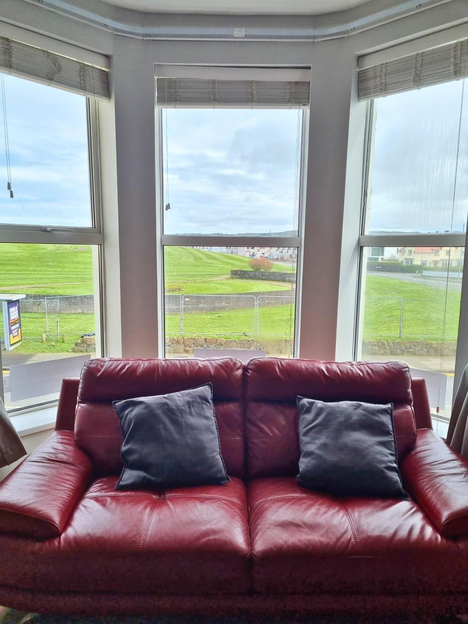 3 West Beach - Portrush By The Sea Exterior photo