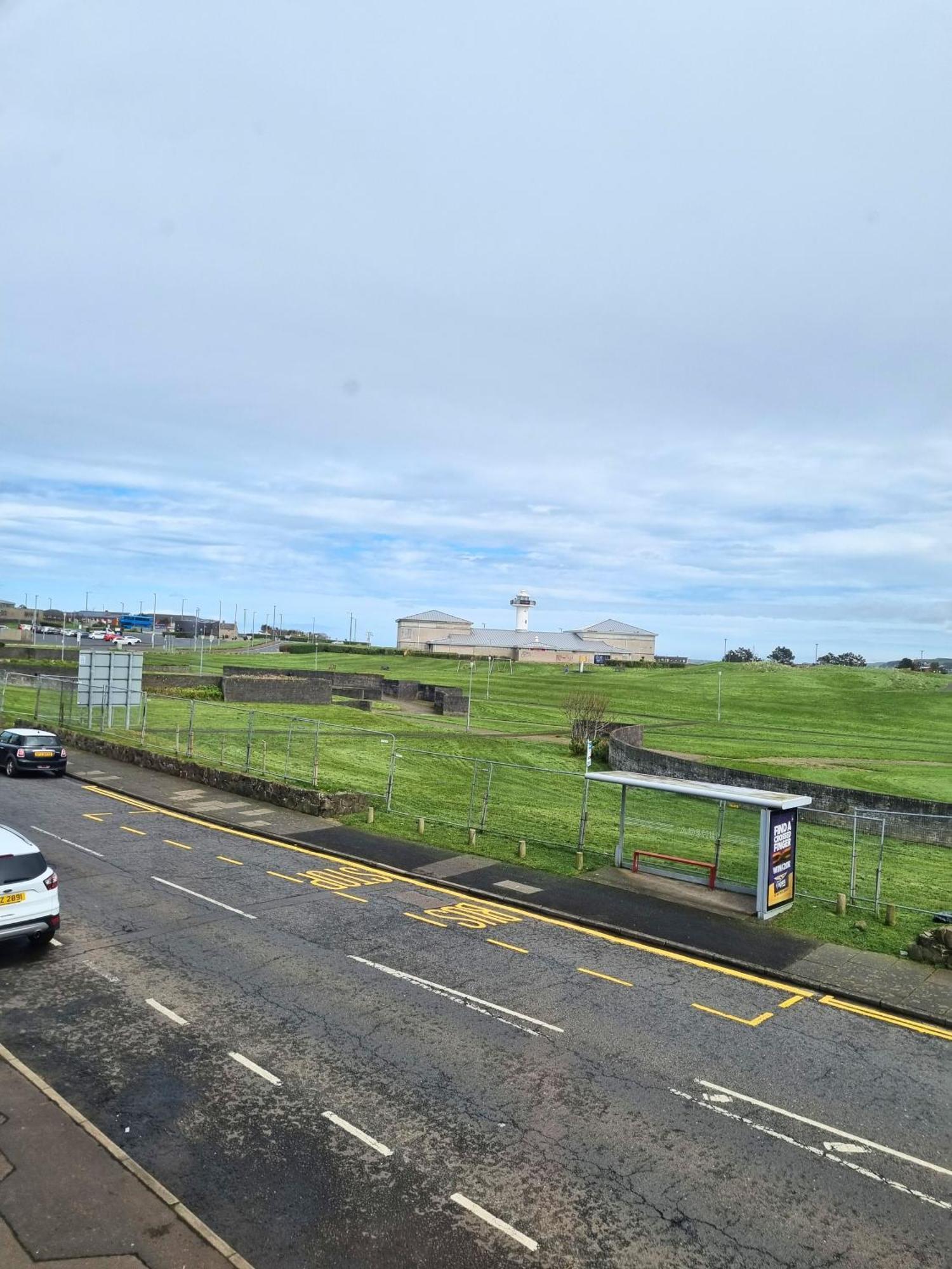 3 West Beach - Portrush By The Sea Exterior photo