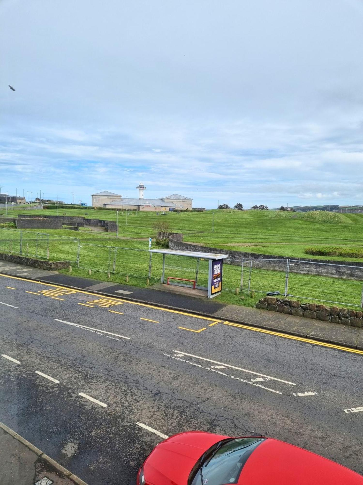 3 West Beach - Portrush By The Sea Exterior photo